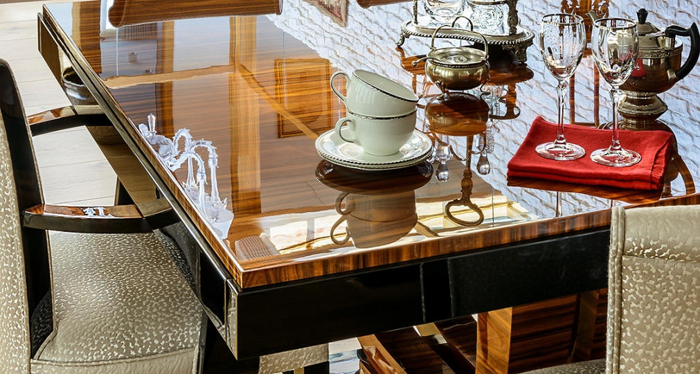 stół, jadalnia, dom w Nałęczowie projektowanie aranżacja wnętrz stylowych, wnętrza ekskluzywne, interior design